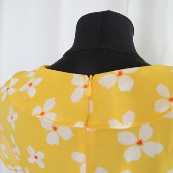 Bardot Yellow Abstract Daisy Yellow Wrap Short Sleeve Mini Dress Sz 8 - Picture 8 of 9